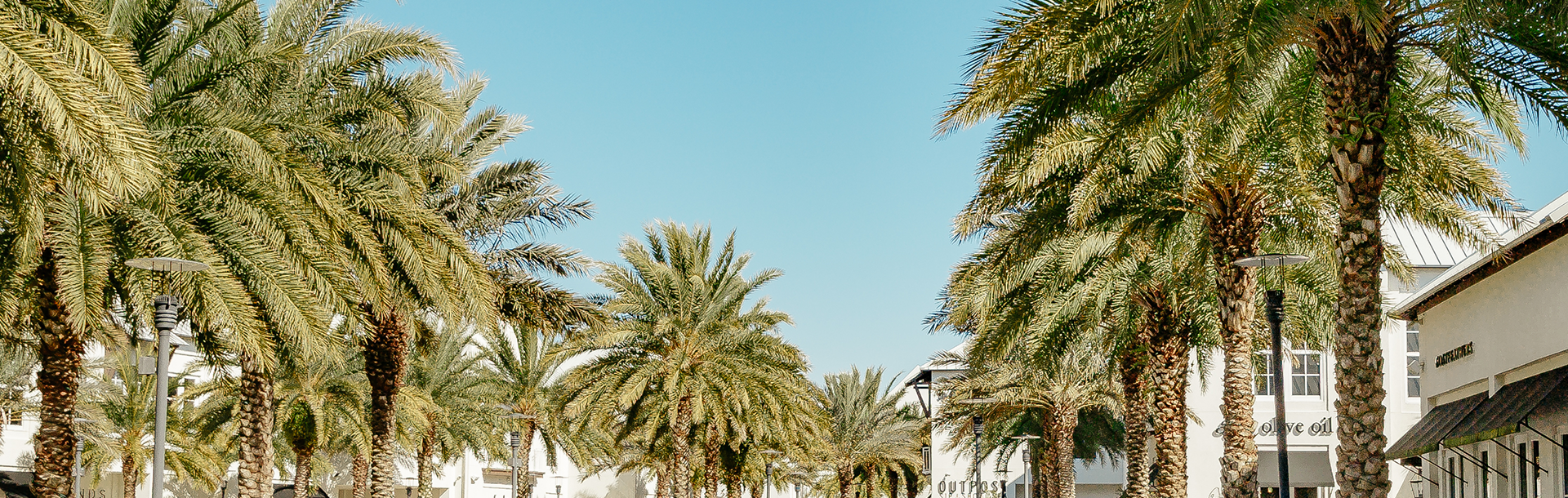 Shopping is fun in Inlet Beach. 