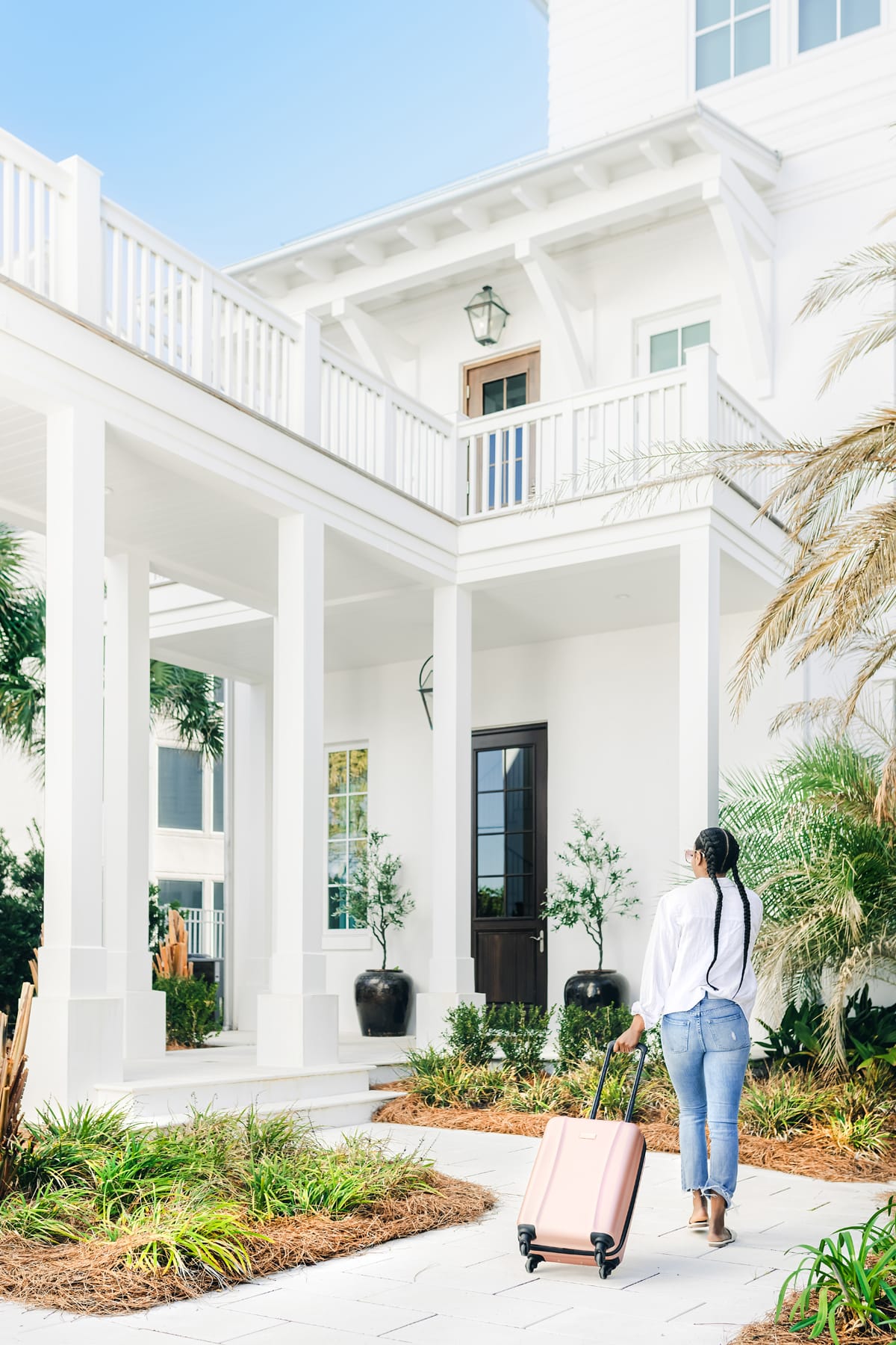 360 Blue | Luxury Vacation Rentals on the Emerald Coast | Home Page