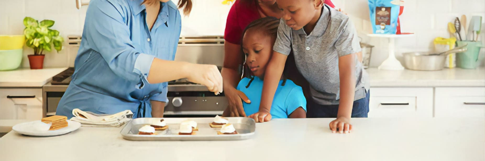 Kids baking